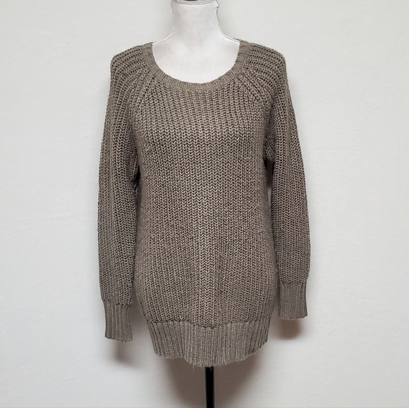 AMERICAN Eagle Outfitters Taupe Knit Wide Neck Oversized Jegging Sweater Medium - Picture 2 of 11